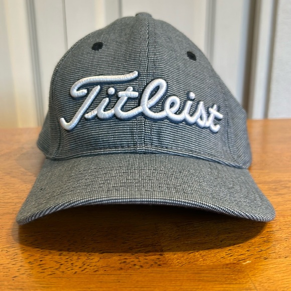 Titleist Other - Titleist Raised Embroidery Logo A-Flex Ball Cap